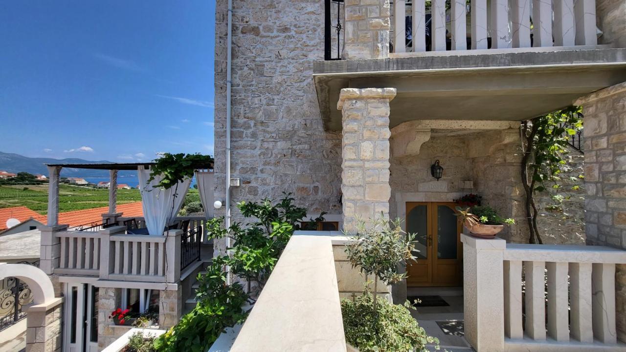 Stone House Apartments Didini Dvori Лумбарда Екстер'єр фото