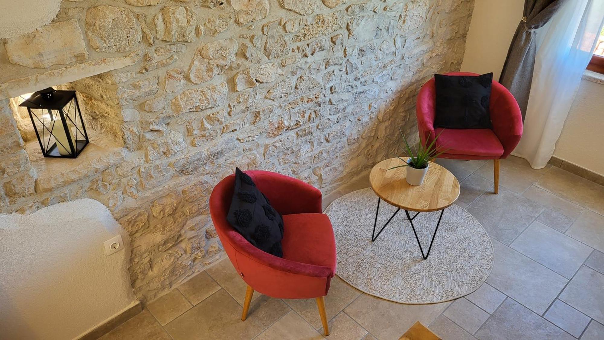 Stone House Apartments Didini Dvori Лумбарда Номер фото